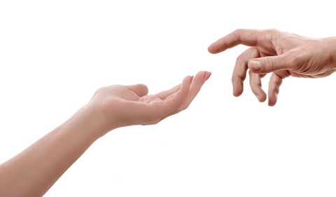 Existuje Bůh a zasahuje do našeho života?