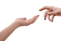 Existuje Bůh a zasahuje do našeho života?